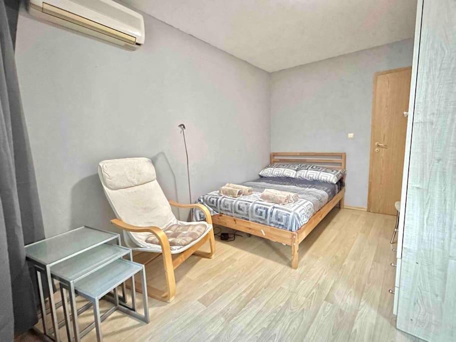 By The Sea Apartment *